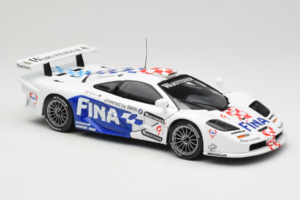McLaren F1 GTR #9 P. Kox / R. Ravaglia FIA GT Championship 1997 UT Models 1:18 39711 Metāls — attēls 6 no 8