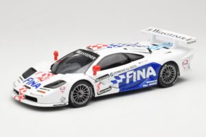 McLaren F1 GTR #8 Team BMW J-J. Lehto / S. Soper FIA GT Championship 1997 UT Models 1:18 39710 Metāls