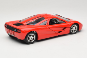 McLaren F1 High Mirror Light Red Guiloy 1:18 67505 Metāls — attēls 3 no 8