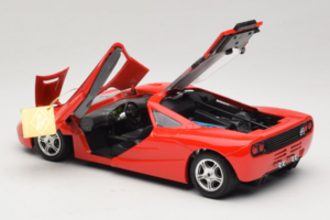McLaren F1 High Mirror Light Red Guiloy 1:18 67505 Metāls — attēls 5 no 8