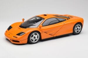McLaren F1 Oranžs Minichamps 1:12 530133131 Metāls