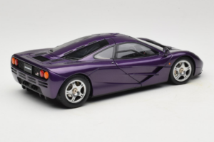 McLaren F1 Violets LCD 1:18 LCD18014-PU Metāls — attēls 3 no 8