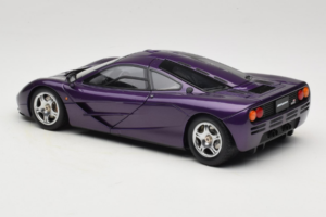 McLaren F1 Violets LCD 1:18 LCD18014-PU Metāls — attēls 7 no 8