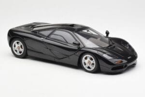 McLaren F1 Road Car Melns AUTOart 1:18 76002 Metāls — attēls 6 no 8