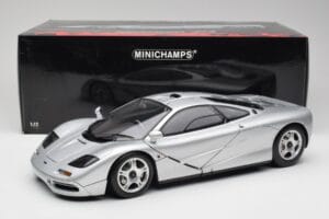 McLaren F1 Sudrabs Minichamps 1:12 530133129 Metāls — attēls 8 no 8