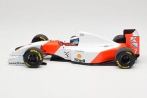 McLaren Ford MP4/8 #7 M. Hakkinen 1993 Minichamps 1:18 530931837 Metāls — attēls 3 no 6