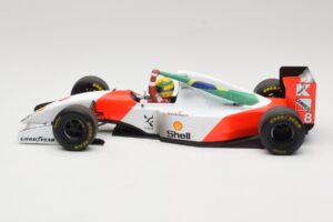 McLaren MP4/8 Ford #8 A. Senna Winner Australian GP 1993 Minichamps 1:18 540933838 Metāls — attēls 4 no 7