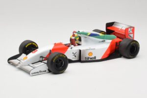 McLaren MP4/8 Ford #8 A. Senna Winner Australian GP 1993 Minichamps 1:18 540933838 Metāls