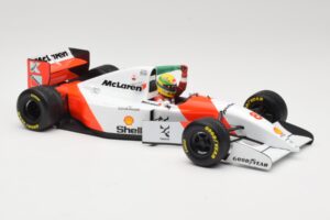 McLaren MP4/8 Ford #8 A. Senna Winner European GP Donington 1993 Minichamps 1:18 540931848 Metāls — attēls 4 no 6