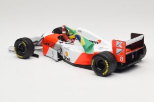 McLaren MP4/8 Ford #8 A. Senna Winner European GP Donington 1993 Minichamps 1:18 540931848 Metāls — attēls 5 no 6