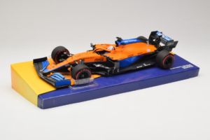 McLaren MCL35M Mercedes #3 D. Ricciardo McLaren F1 Team Bahrain Grand Prix 2021 Minichamps 1:18 533211803 Sveķi — attēls 2 no 7