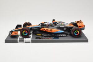 McLaren MCL60 #81 O. Piastri F1 2023 Minichamps 1:18 537231881 Metāls
