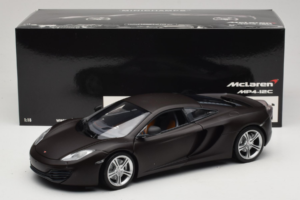 McLaren MP4-12C Matt Black Minichamps 1:18 110133021 Metāls — attēls 8 no 8