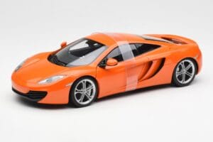 McLaren MP4-12C Oranžs AUTOart 1:18 76006 Metāls