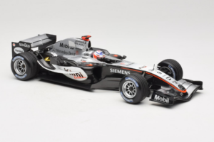 McLaren MP4-20 Mercedes #9 K. Raikkonen F1 2005 Minichamps 1:18 B66962337 Metāls — attēls 4 no 6