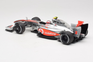 McLaren MP4-24 Mercedes #2 H. Kovalainen F1 2009 Minichamps 1:18 503091802 Metāls — attēls 5 no 7