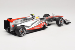 McLaren MP4-25 Mercedes #2 L. Hamilton Vodafone McLaren F1 2010 Minichamps 1:18 530101802 Metāls — attēls 2 no 7