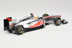 McLaren MP4-26 Mercedes #3 L. Hamilton Vodafone McLaren F1 2011 Minichamps 1:18 530111803 Metāls — attēls 2 no 7