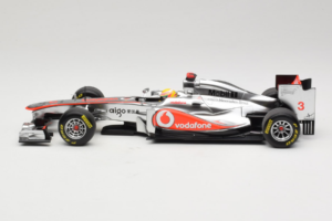 McLaren MP4-26 Mercedes #3 L. Hamilton Vodafone McLaren F1 2011 Minichamps 1:18 530111803 Metāls — attēls 3 no 7