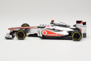 McLaren MP4-27 Mercedes #3 J. Button Vodafone McLaren Showcar F1 2012 Minichamps 1:18 530121873 Metāls — attēls 3 no 7
