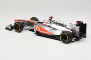 McLaren MP4-27 Mercedes #3 J. Button Vodafone McLaren Showcar F1 2012 Minichamps 1:18 530121873 Metāls — attēls 5 no 7
