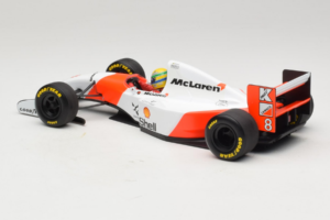 McLaren MP4/8 Ford #8 A. Senna Marlboro McLaren 1993 Minichamps 1:18 540931808 Metāls — attēls 5 no 7