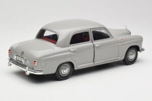 Mercedes 180 W120 Ponton Graphite Grey Revell 1:18 08974 Metāls — attēls 3 no 8