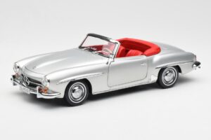 Mercedes 190 SL W121 Sudrabs Norev 1:18 B660640604 Metāls