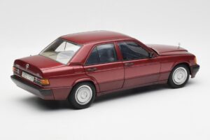 Mercedes 190E W201 2.0 Sarkans Dealer Edition AUTOart 1:18 B66040383 Metāls — attēls 3 no 8
