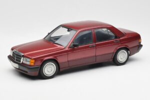 Mercedes 190E W201 2.0 Sarkans Dealer Edition AUTOart 1:18 B66040383 Metāls