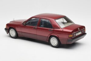 Mercedes 190E W201 2.0 Sarkans Dealer Edition AUTOart 1:18 B66040383 Metāls — attēls 7 no 8