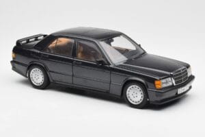Mercedes 190E 2.3-16 W201 Zilsmelns Metallic AUTOart 1:18 76122 Metāls — attēls 6 no 8