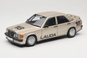 Mercedes 190E 2.3-16 W201 #1 N. Lauda Race of Champions Nurburgring 1984 AUTOart 1:18 Mercedes 190E 2.3-16 W201 #1 N. Lauda Race of Champions Nurburgring 1984 AUTOart 1:18 88431 Metāls
