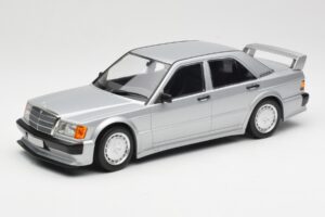 Mercedes 190E 2.5-16 EVO 1 W201 Sudrabs Minichamps 1:18 155036001 Metāls