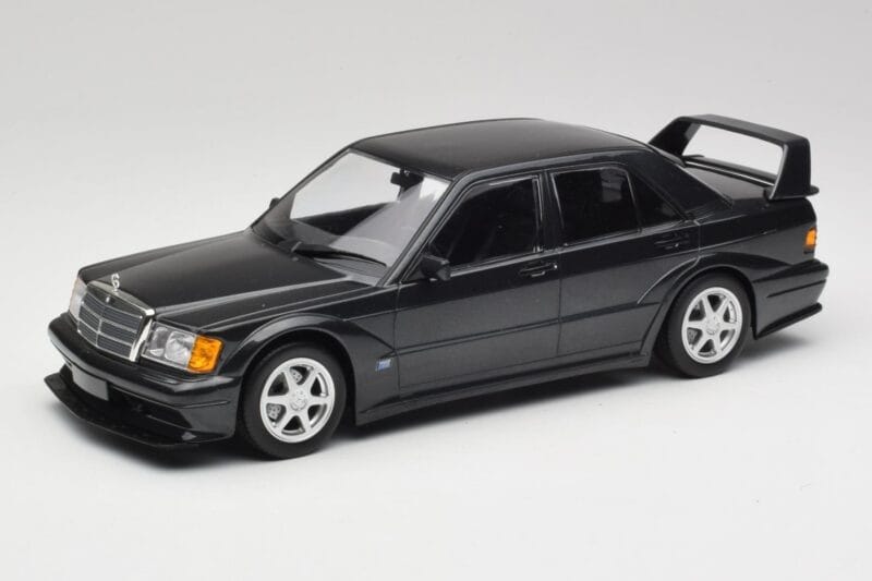 Mercedes 190E W201 2.5-16 EVO 2 Melns Metallic Minichamps 1:18 155036100 Metāls