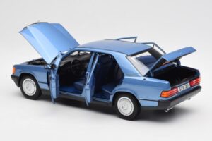Mercedes 190E W201 Diamond Zils Dīlera Izdevums Norev 1:18 B66040661 Metāls — attēls 5 no 8