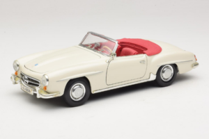 Mercedes 190SL Balts Maisto 1:18 50274 Metāls