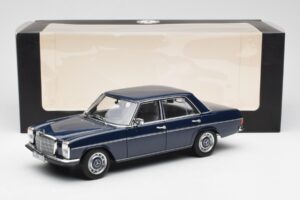 Mercedes 200 W114 Midnight Zils Dīlera Izdevums Norev 1:18 B66040694 Metāls — attēls 8 no 8