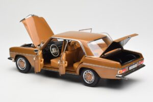 Mercedes 200 W115 Bycane Zelts Dīlera Izdevums Norev 1:18 B66040665 Metāls — attēls 5 no 8