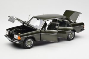Mercedes 200 W123 Cypress Zaļš Metaliks Dīlera Izdevums Norev 1:18 B66040654 Metāls — attēls 2 no 8