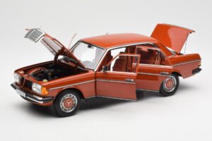 Mercedes 200 W123 English Sarkans Dīlera Izdevums Norev 1:18 B66040653 Metāls — attēls 2 no 8