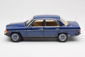 Mercedes 200 W123 Surf Zils Norev 1:18 183710 Metāls — attēls 4 no 8