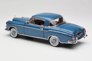 Mercedes 220 SE W128 Zils Sun Star 1:18 3561 Metāls — attēls 7 no 8