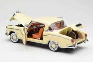 Mercedes 220 SE W128 Coupe Bēšs Sun Star 1:18 3562 Metāls — attēls 5 no 8