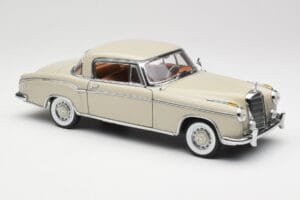 Mercedes 220 SE W128 Coupe Gaiši Pelēks Sun Star 1:18 3568 Metāls — attēls 6 no 8