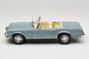 Mercedes 230 SL W113 Horizon Blue Norev 1:18 183992 Metāls — attēls 4 no 9