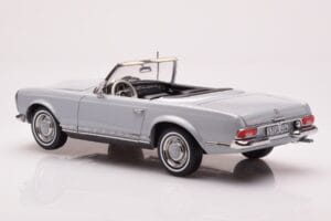 Mercedes 230 SL W113 Pagoda Pelēks Norev 1:18 183990 Metāls — attēls 7 no 8