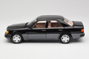 Mercedes 230E W124 AMG Wheels Melns Ierobežots Izdevums Norev 1:18 183950 Metāls — attēls 4 no 12