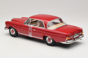 Mercedes 280 SE Coupe Sarkans Norev 1:18 183527 Metāls — attēls 5 no 6