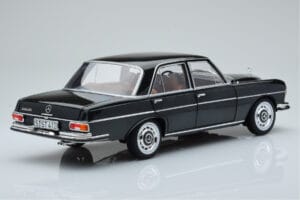 Mercedes 280 SE W108 Zaļš Norev 1:18 183935 Metāls — attēls 3 no 8